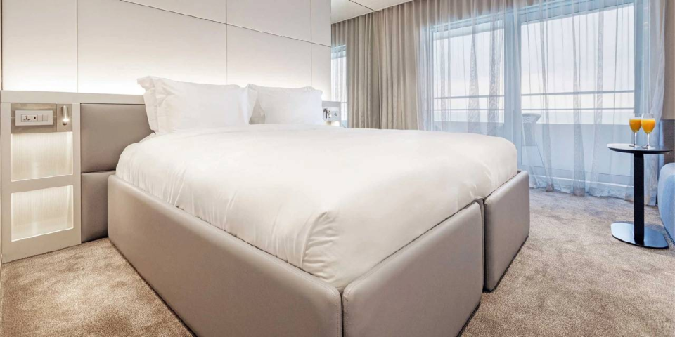 Balcony Suite