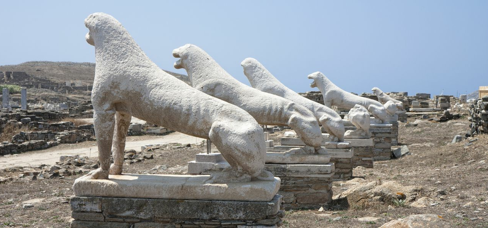 Delos