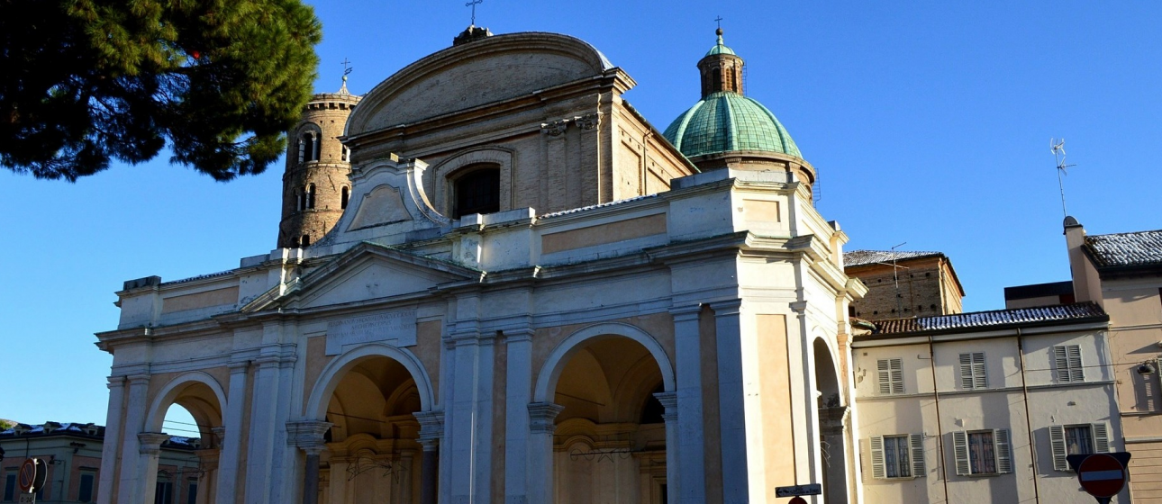 Cruise Circle Collection