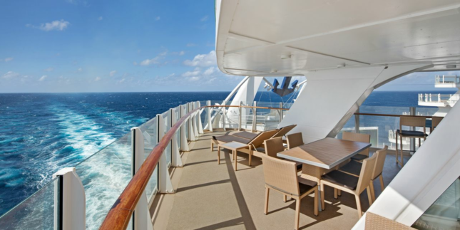 AquaTheater Suite with Large Balcony - 2 Bedrooms