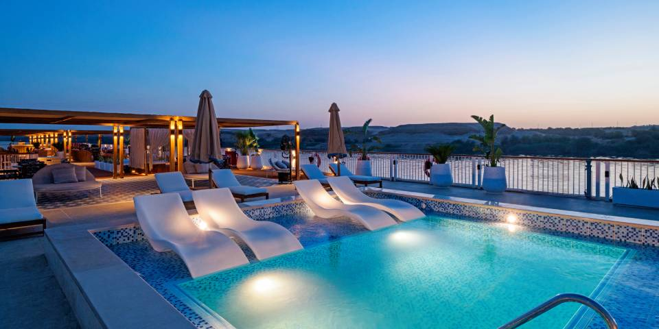 Pool area