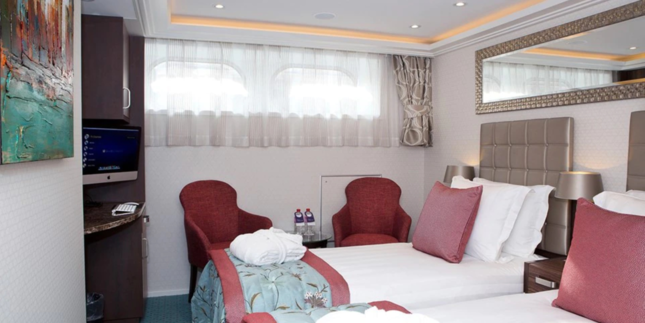 Fixed Window - Piano Deck - 160sq.ft.