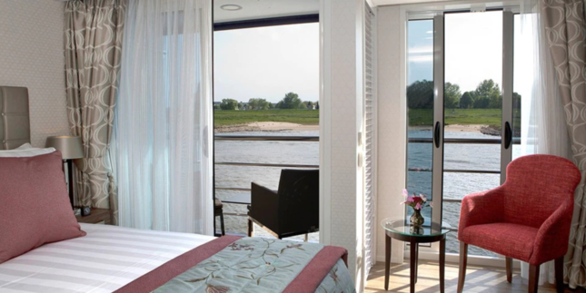 Twin Balcony - Cello Deck - 210sq.ft.