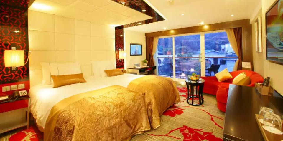 Executive Suite