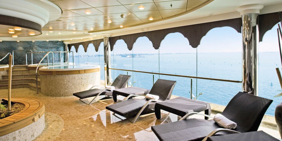 Offering a wide range of luxurious and relaxing pamper treatments, the MSC Aurea Spa is the perfect sanctuary to be pampered from head to toe