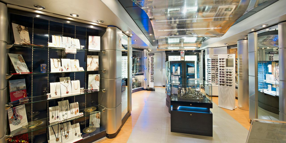 MSC Musica offers a wide variety of shopping for all budgets and interests. From perfume to fashion and duty free to jewellery, there really is something for everyone