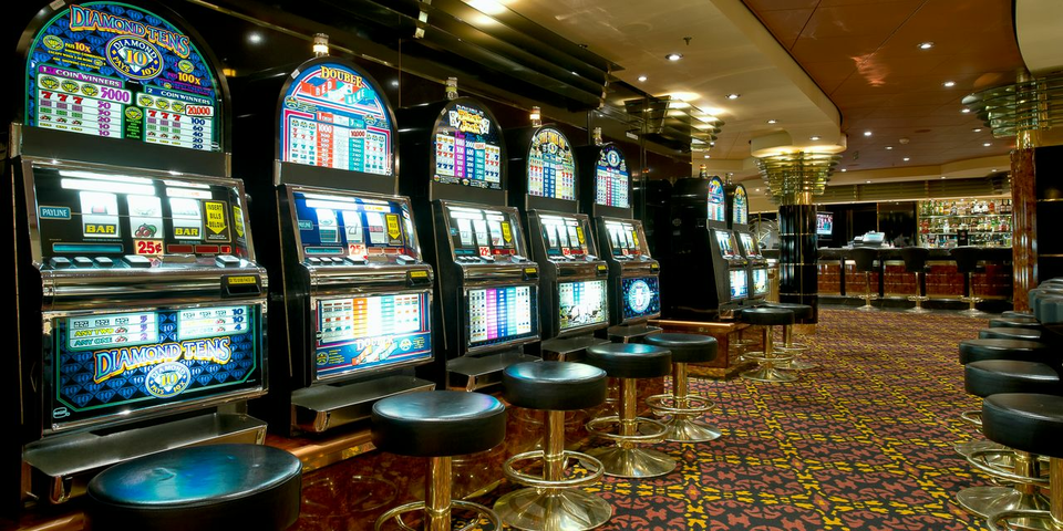 Offering classic games for all abilities across 630 square metres and served by its own bar, why not try your luck at the onboard Sanremo Casino which can be found on deck 7