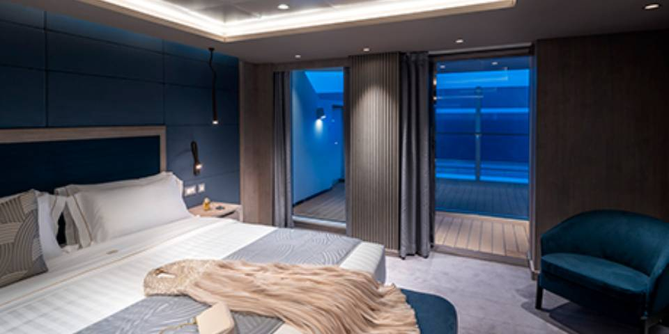 MSC Yacht Club Owner's Suite With Whirlpool Bath