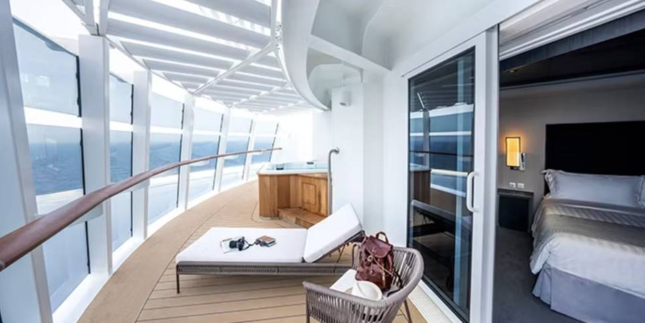 MSC Yacht Club Royal Suite With Whirlpool Bath