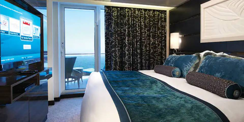 The Haven Deluxe Owner's Suite with Balcony