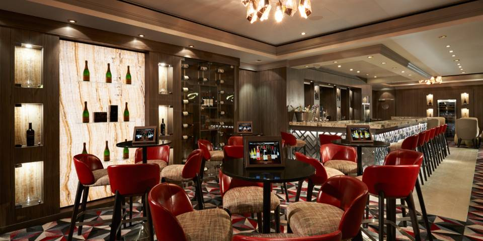 The Cellars. Pull up a stool and pair your favourite vintage with soothing waves. Sample a Merlot as you laugh with some of your closest friends. Or elevate your wine IQ with programmes meant for experts and novices alike at the Tasting Table.