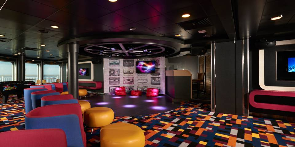 It is time to change the way you play. Entourage for 13-17 year olds offers modern, digital, and inclusive options to engage the way you want. Connect. Influence. Create. Be You.