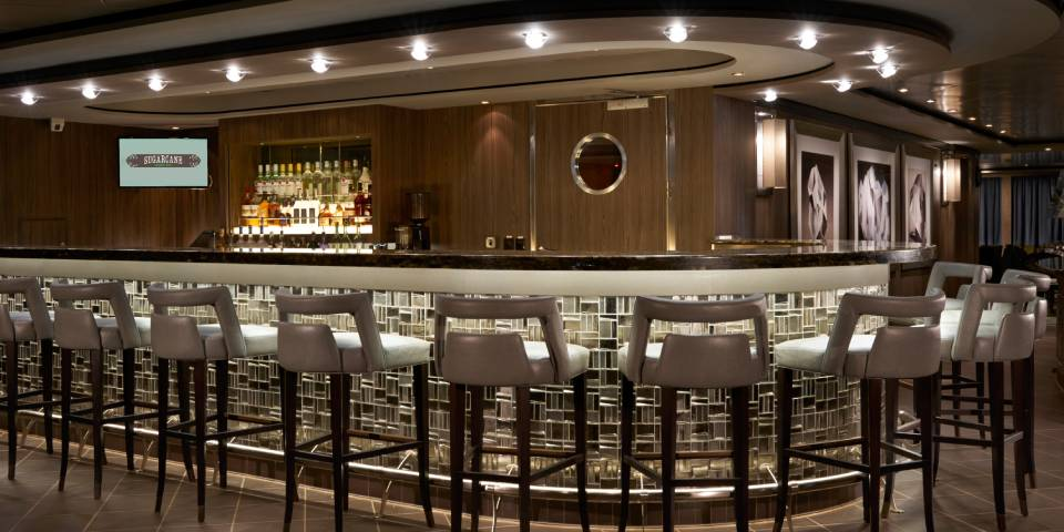 Sugarcane Mojito Bar. Freshly muddled just the way you like, enjoy a refreshing mojito with friends – day or night.