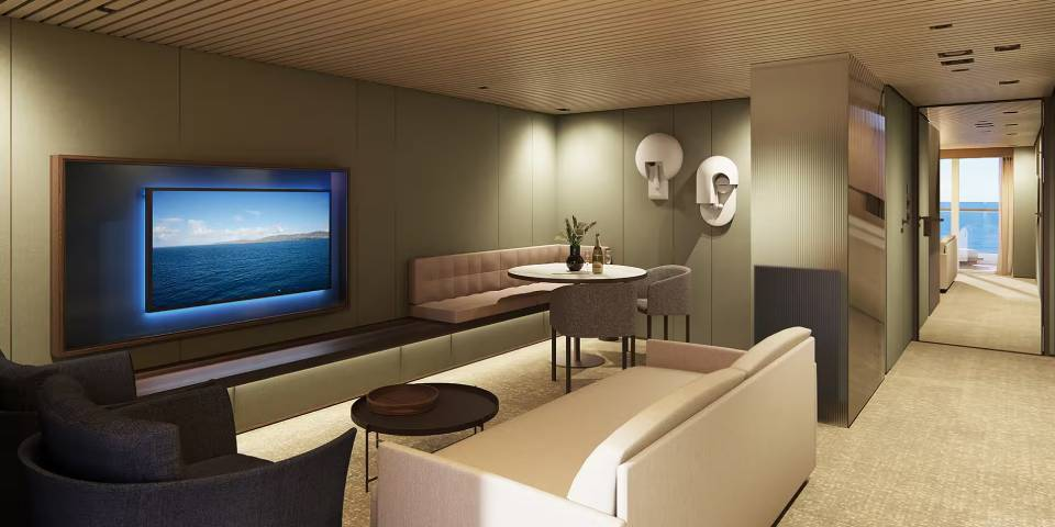 Owner's Suite with Large Balcony