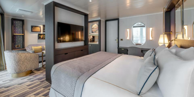 Queens Suite