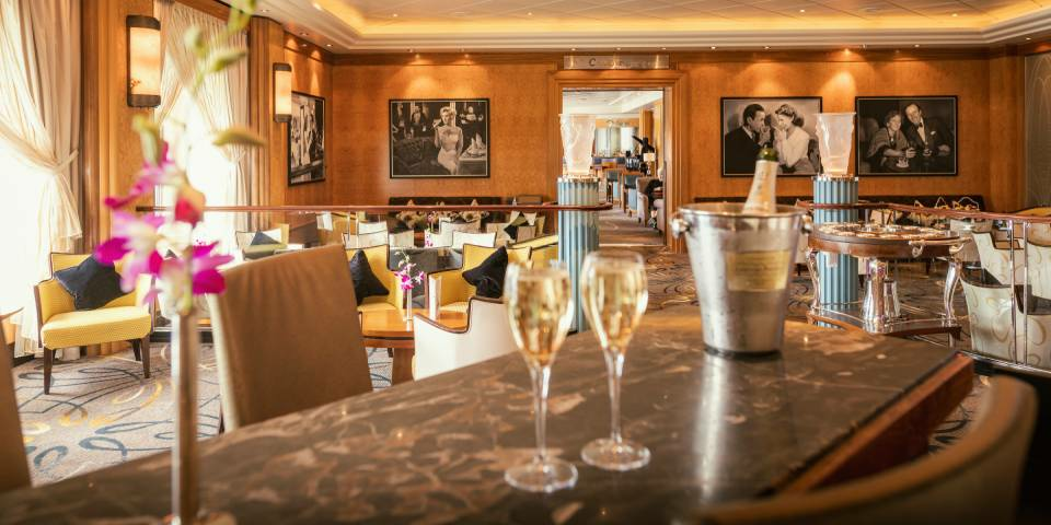 Champagne Bar