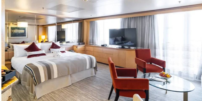 De-Luxe Suite