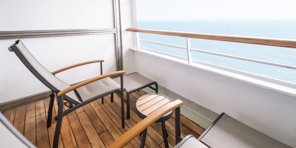 Guarantee Single Balcony