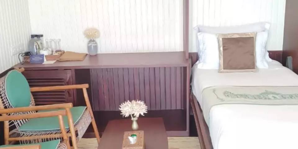 Single Deluxe Cabin - Upper Deck